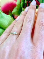 Silver small pearl ring